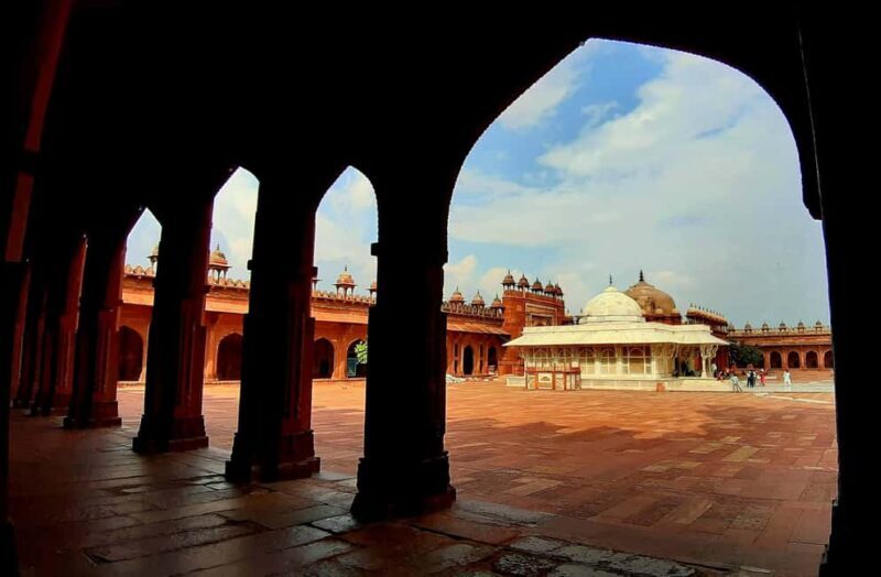 From Delhi: 2 Days Taj Mahal & Agra Tour With Fatehpur Sikri - Who Is This Tour Best For?