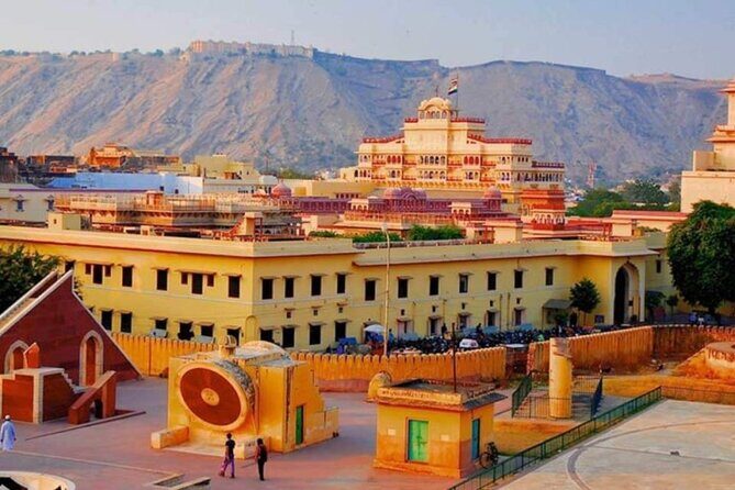 From Delhi : 6 Days Delhi, Jaipur, Agra & Ranthambore By Car - FAQ