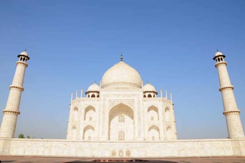 From Delhi: Agra Overnight Taj Mahal with Varanasi Tour - Detailed Breakdown of Key Sites and Experiences