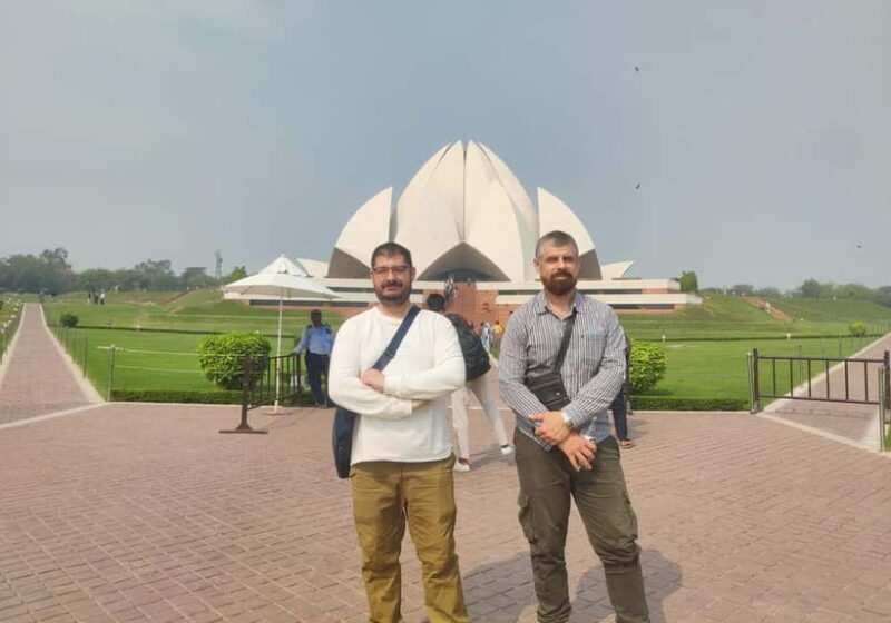 From Delhi Airport: Guided Layover Tour of Old & New Delhi - Key Points