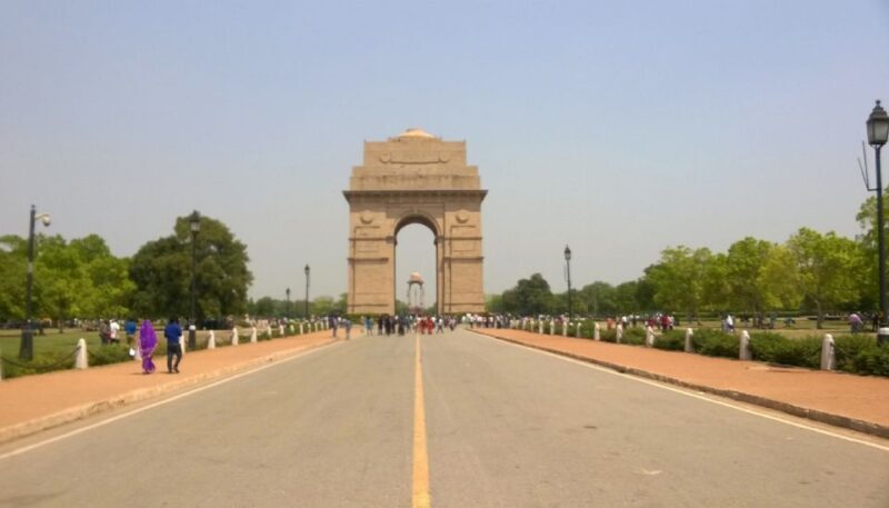 From Delhi: All Inclusive Old & New Delhi Tour With Option. - Who Should Consider This Tour?