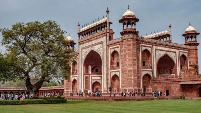 From Delhi: Exclusive Taj Mahal Sunrise, and Agra Fort Tour - What to Expect on the Tour