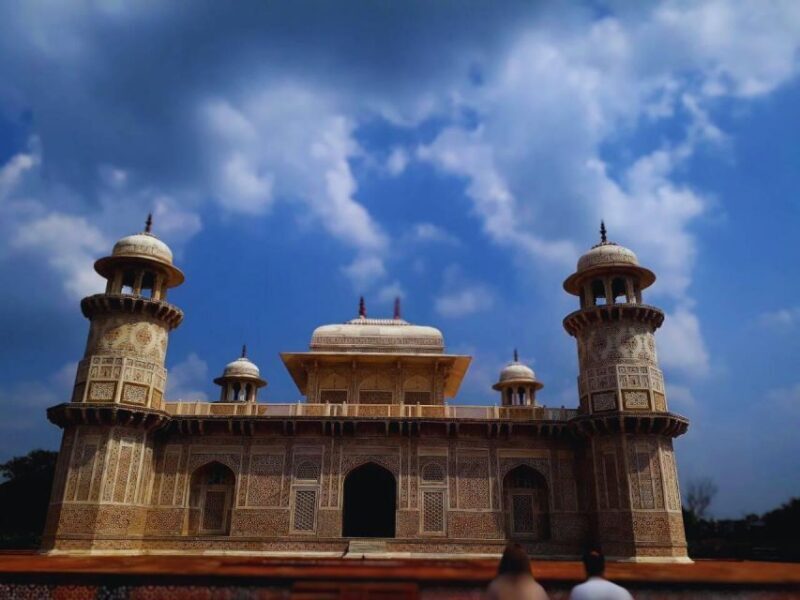 From Delhi: Exclusive Taj Mahal Sunrise, and Agra Fort Tour - Authentic Experiences and Authenticity