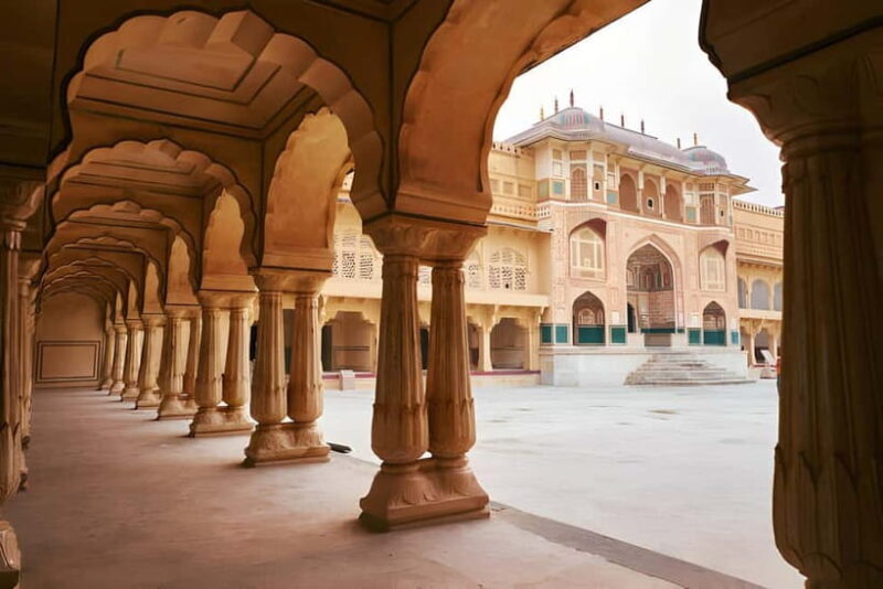 From Delhi: Jaipur Full-Day Tour with Amber Fort & Lunch - Starting the Journey: From Delhi to Jaipur