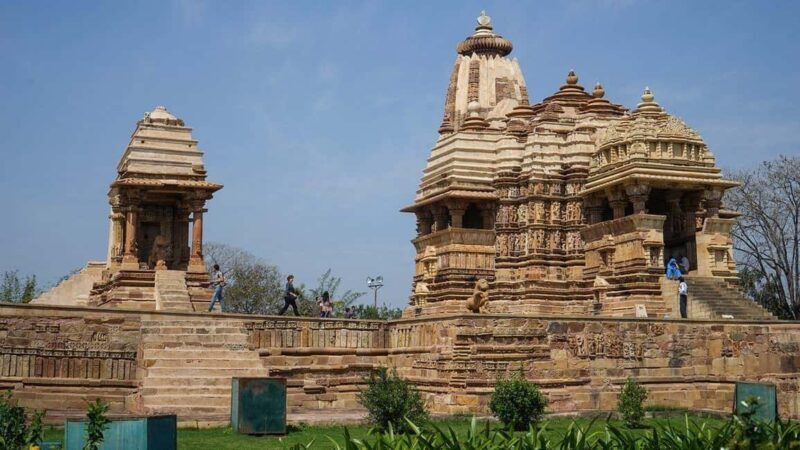 From Delhi: Khajuraho Kamasutra Temples & Panna Safari Tour - Wildlife Encounters at Panna National Park