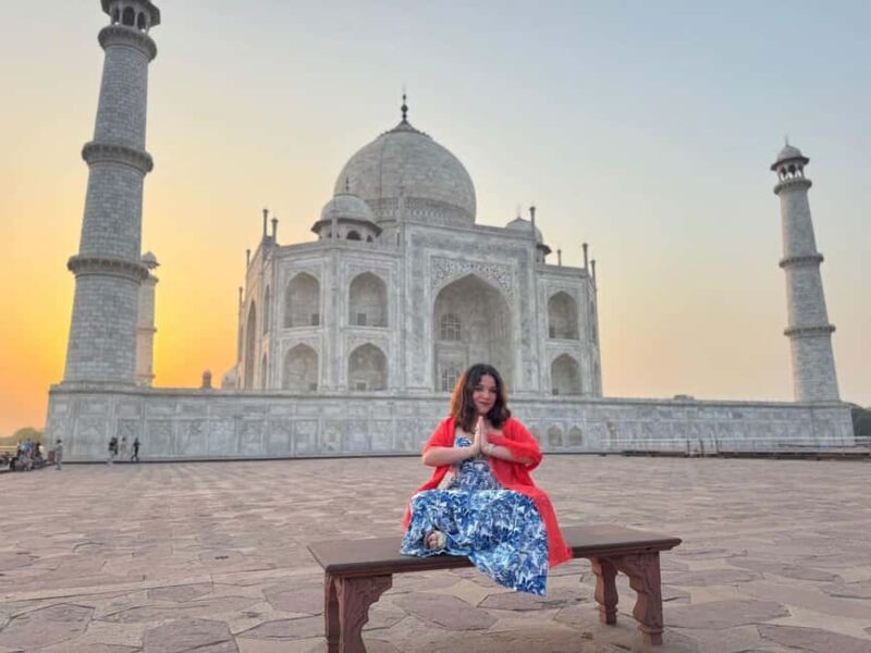 From Delhi Lavish Taj Mahal Tour with Luxury Car & VIP Entry - The Convenience of Private Luxury Transport