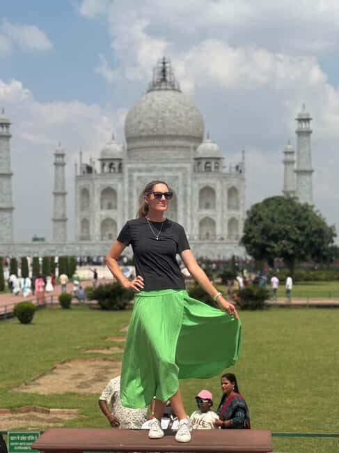 From Delhi Lavish Taj Mahal Tour with Luxury Car & VIP Entry - Sunset at Mehtab Bagh: A Perfect End
