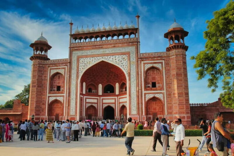 From Delhi: One Day Taj Mahal Tour with Mathura - The Value of the Experience