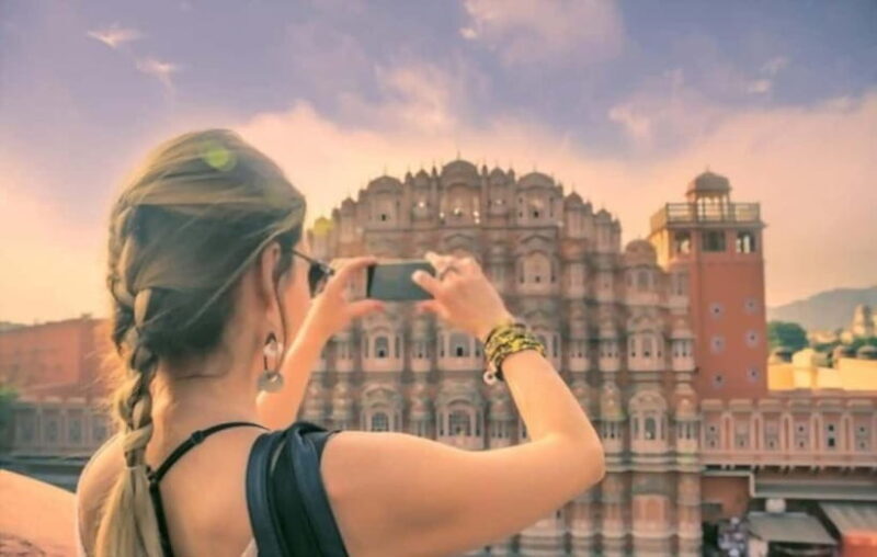 From Delhi: Private Full-Day Jaipur Highlights Tour - Exploring Jaipur: The Heart of Rajasthan