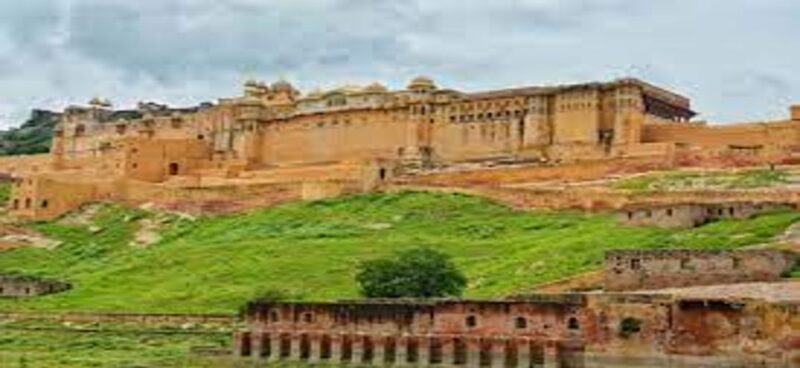 From Delhi : Private Jaipur City Guided Tour With Transfer - Key Points