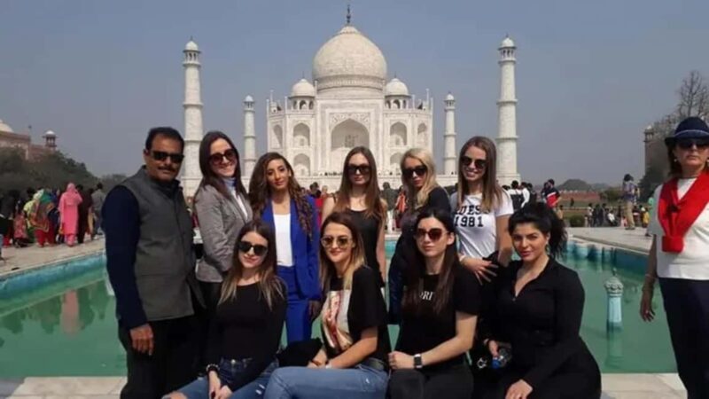 From Delhi: Private, Luxury Taj Mahal tour with Expert guide - Key Points