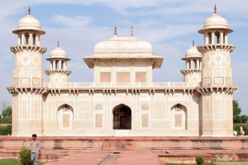From Delhi: Private Taj Mahal, Agra Fort & Baby Taj Day Tour - The Sum Up