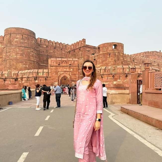From Delhi: Private Taj Mahal, Agra Fort & Baby Taj Day Trip - Setting the Scene: What to Expect on This Day Trip