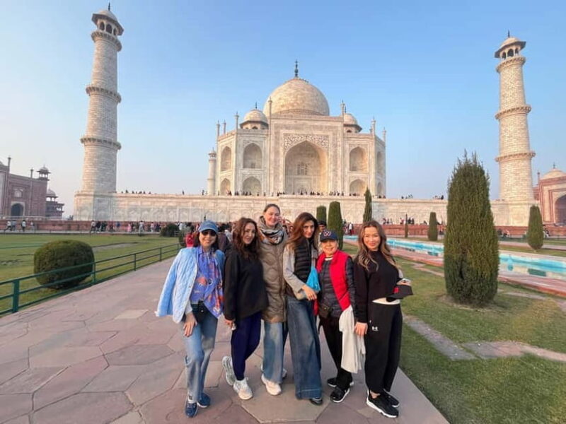 From Delhi: Private Taj Mahal & Agra Tour with 5* Lunch - Who Will Love This Tour?