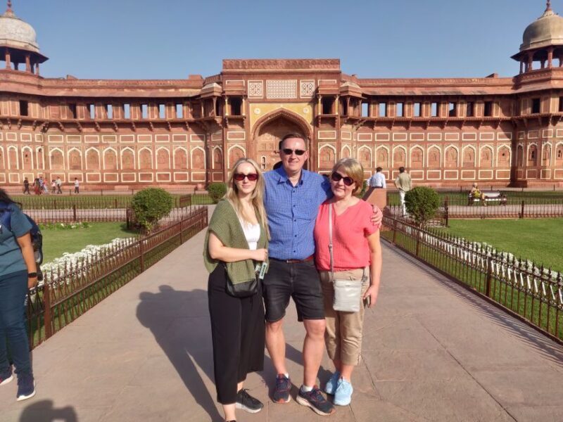 From Delhi: Private Taj Mahal Day Tour with Fast-Track Entry - Practical Tips & Considerations