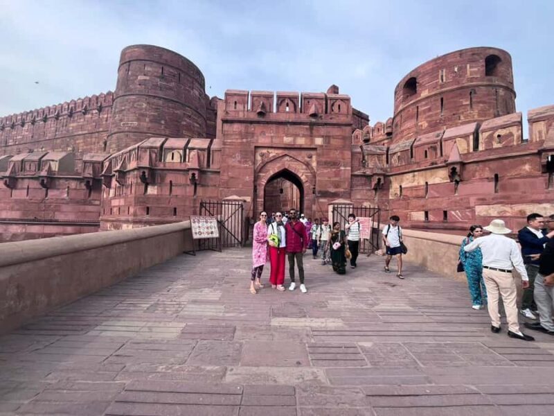 From Delhi: Private Taj Mahal Day Tour with Fast-Track Entry - FAQs
