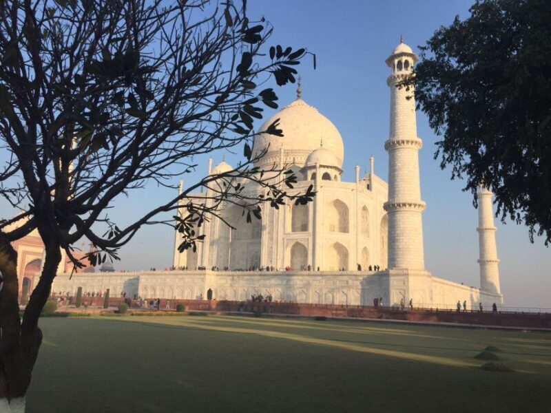 From Delhi: Same Day Taj Mahal Tour by Car with Chauffeur - Comfort and Convenience