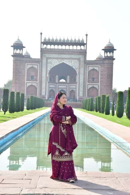 From Delhi: Same Day Taj Mahal Trip By India's Fastest Train - An In-Depth Look at the Experience