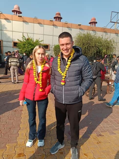 From Delhi: Taj Mahal Agra Day Tour by Super-fast Train - Optional Excursion: Fatehpur Sikri