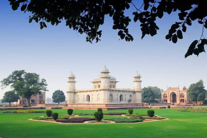 From Delhi: Taj Mahal, Agra Fort & Baby Taj Day Trip - Key Points