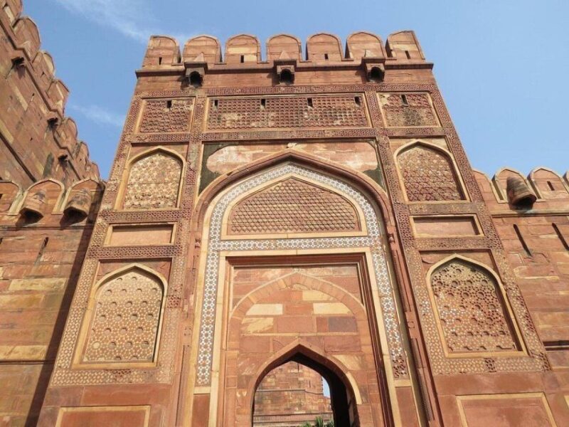 From Delhi: Taj Mahal, Agra Fort, Baby Taj Private Day Tour - Agra Fort: Mughal Majesty