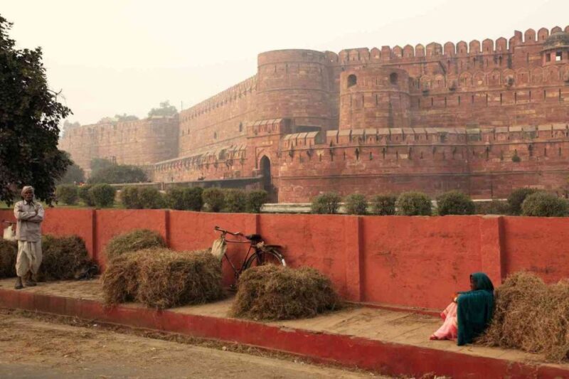From Delhi: Taj Mahal, Agra Fort Day Tour with Transfers - The Sum Up