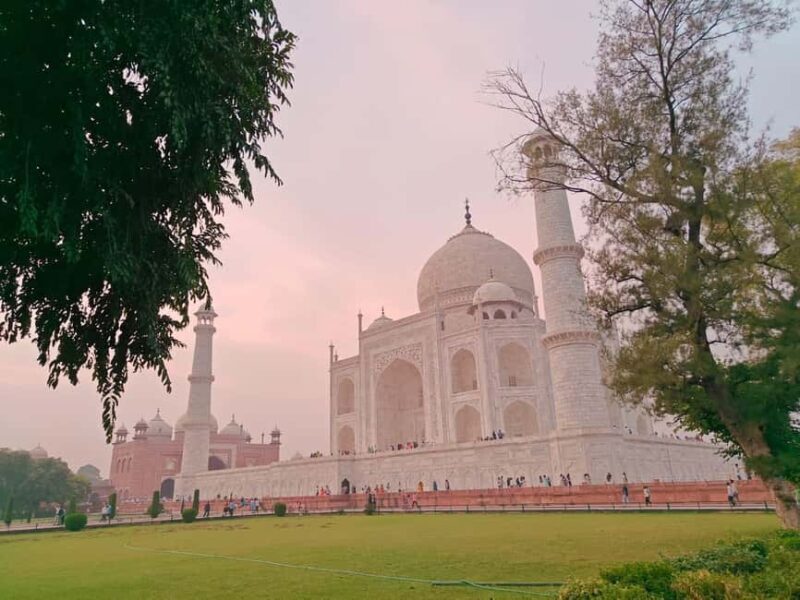 From Delhi: Taj Mahal, Agra Fort, Fatehpur Sikri 2-Day Tour - Key Points