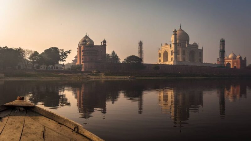 From Delhi: Taj Mahal & Agra Fort Private Tour with Options - The Guides and Their Impact