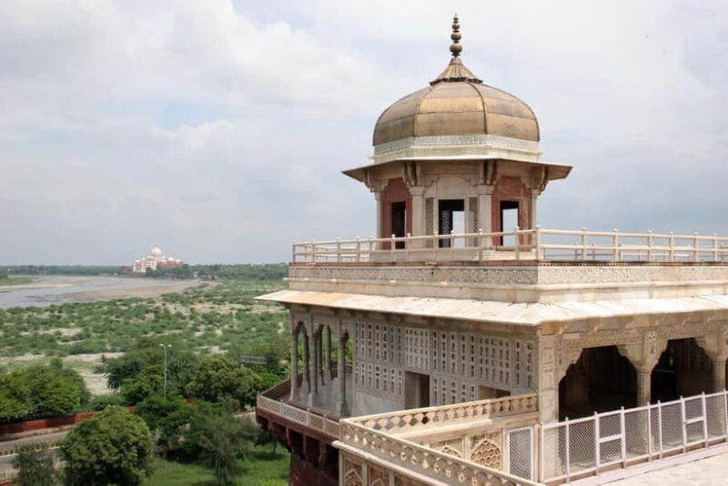 From Delhi: Taj Mahal & Agra Fort Tour by Car with 5* Lunch - Returning to Delhi