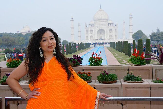 From Delhi : Taj Mahal Photoshoot in Indian Ethnic dresses - Value and Practicality