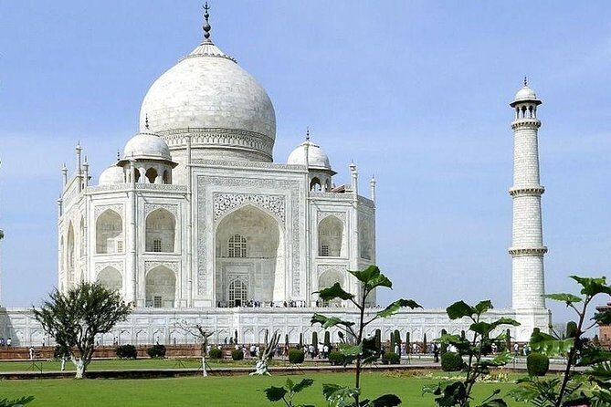 From Delhi : Tajmahal Sunrise tour with Agra fort, Baby Taj, Meal - What Does the Price Cover?
