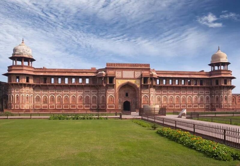 From Delhi:Sunrise Taj Mahal Trip with Elephant Conservation - An In-Depth Look at the Experience