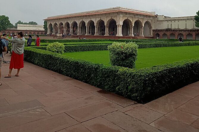 From delhi:(Vip entry)All Inclusive Taj Mahal & Red Fort day trip - Who This Tour Is Best For