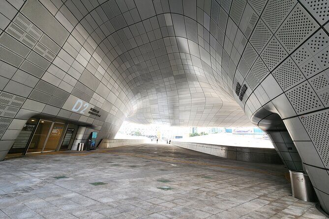 From Dongmyo Market to DDP  Seoul Walking Tour - Key Points
