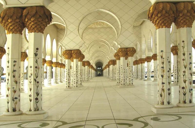 From Dubai: Abu Dhabi City Tour With Louvre Museum - Analyzing the Experience: What You Can Expect
