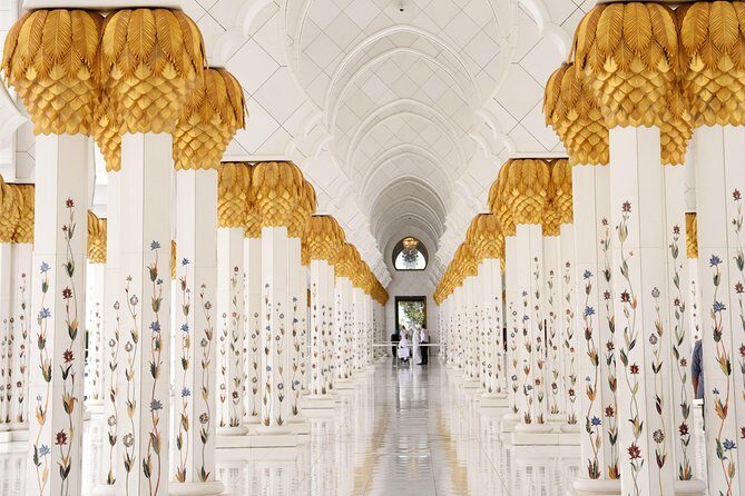 From Dubai: Abu Dhabi Heritage Tour, Qasr Al Watan, Grand Mosque - Analyzing the Experience: Is It Worth It?
