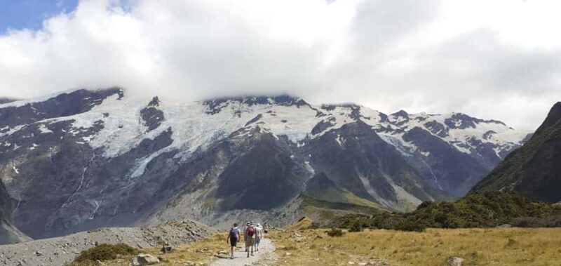 From Dunedin: Mt. Cook and Lake Pukaki Private Day Tour - FAQs
