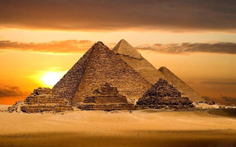From El Sokhna Port: Giza Pyramids Visit & Nile Lunch Cruise - Who Should Consider This Tour