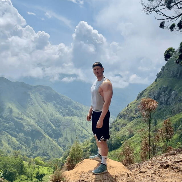 From Ella : Sunrise Hike to Little Adams Peak - Who Should Consider This Tour?