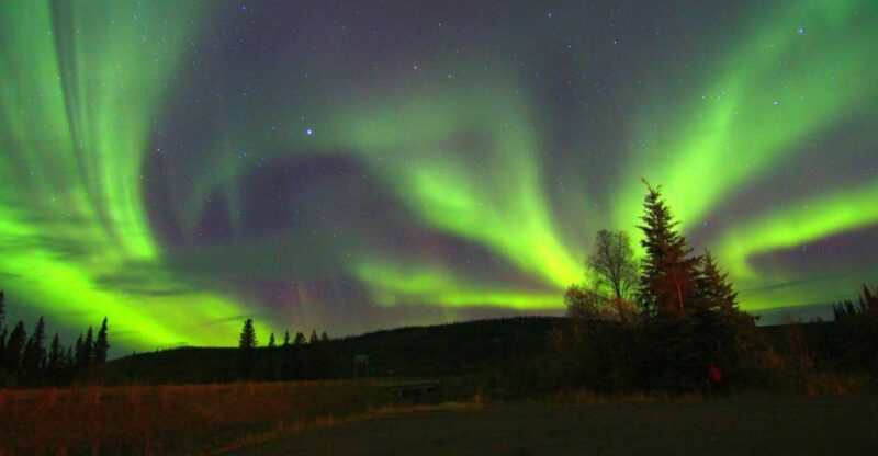 From Fairbanks: Northern Lights & Murphy Dome Tour - An In-Depth Look at the Murphy Dome Northern Lights Tour