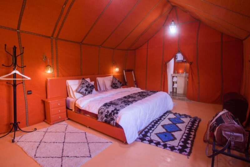 From Fes: 4-Day Trip to Marrakech via Merzouga & Gorges - Authentic Experiences and Challenges