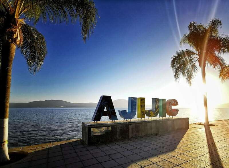 From Guadalajara: Enchanting Lake Chapala & Ajijic Day Trip - Scenic Return and Reflection