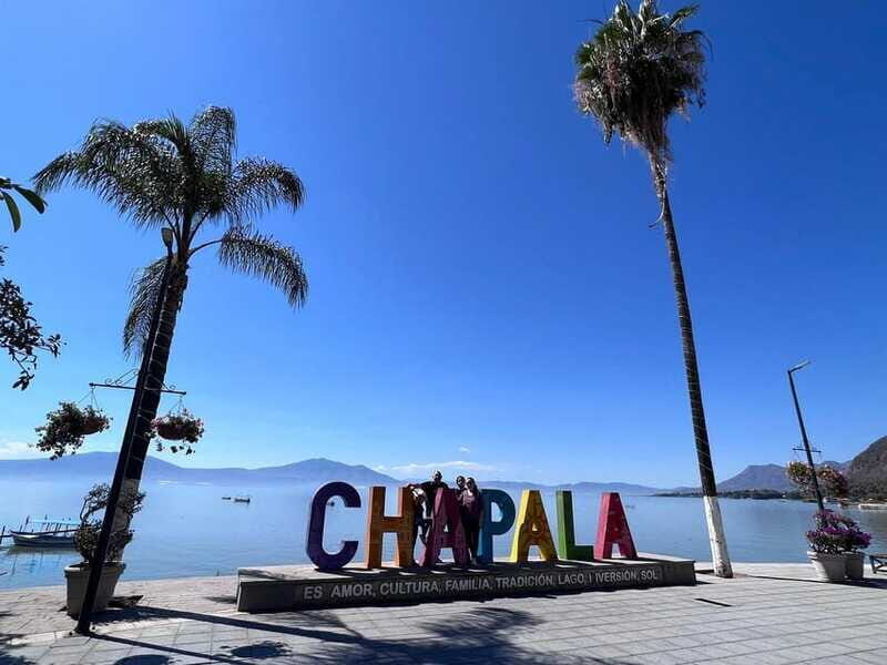 From Guadalajara: Enchanting Lake Chapala & Ajijic Day Trip - What’s Included and What You Should Consider