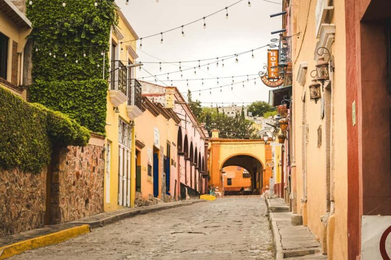 From Guanajuato: Private Tour to Queretaro & Pena de Bernal - Detailed Breakdown of the Itinerary