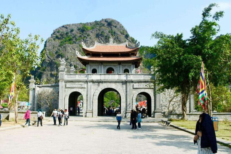 From Ha Noi: Hoa Lu, Trang An, Mua Cave Tour Daily Full Day - Authentic Experiences and Practical Tips