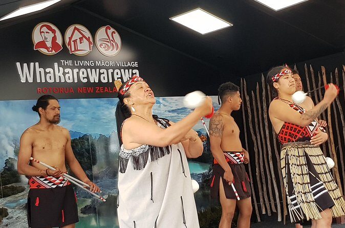 From Hamilton: Living Maori Village, Haka Dance and Blue Springs - FAQ