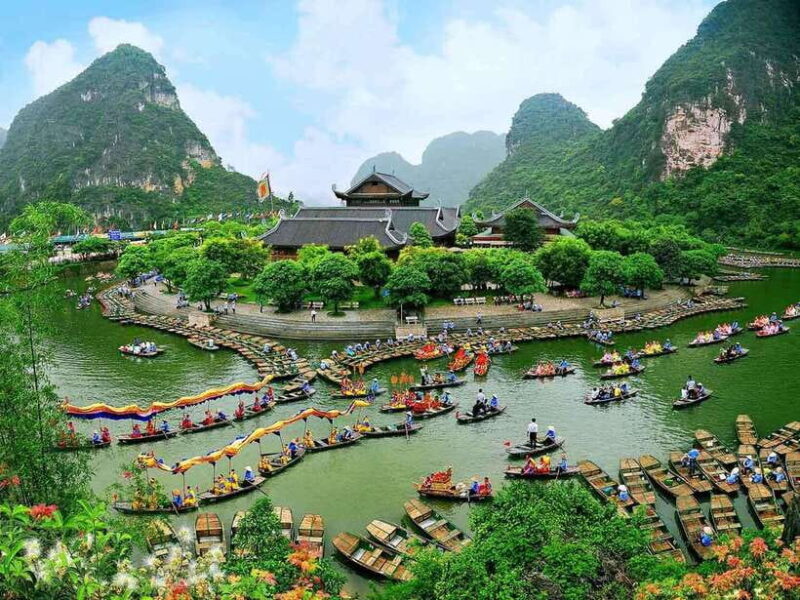 From Hanoi: 1-Day Tour Ninh Binh: Hoa Lu, Trang An, Hang Mua - FAQs