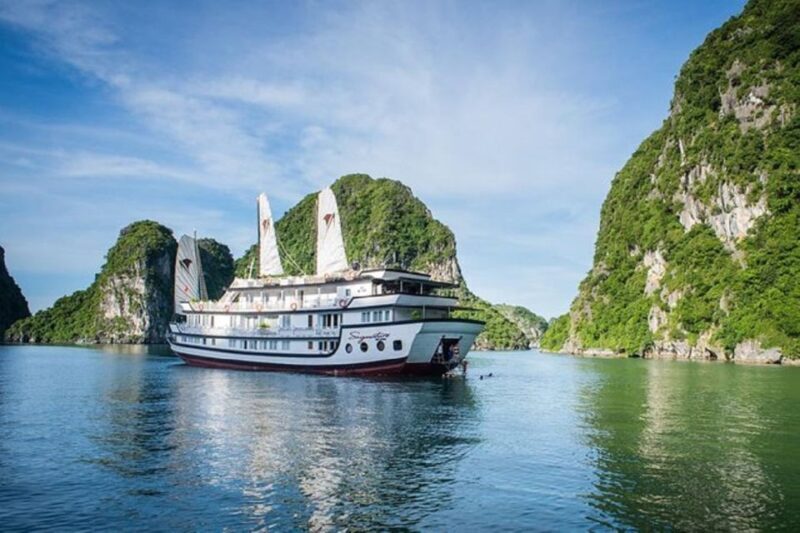 From Hanoi: 2-Day Bai Tu Long Bay Luxury Cruise with Jacuzzi - Day 2: Cave Exploration and Return to Hanoi