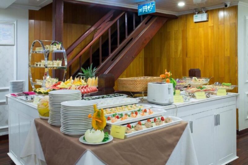 From Hanoi: 2-Day Bai Tu Long Bay Luxury Cruise with Jacuzzi - Practical Tips for Travelers