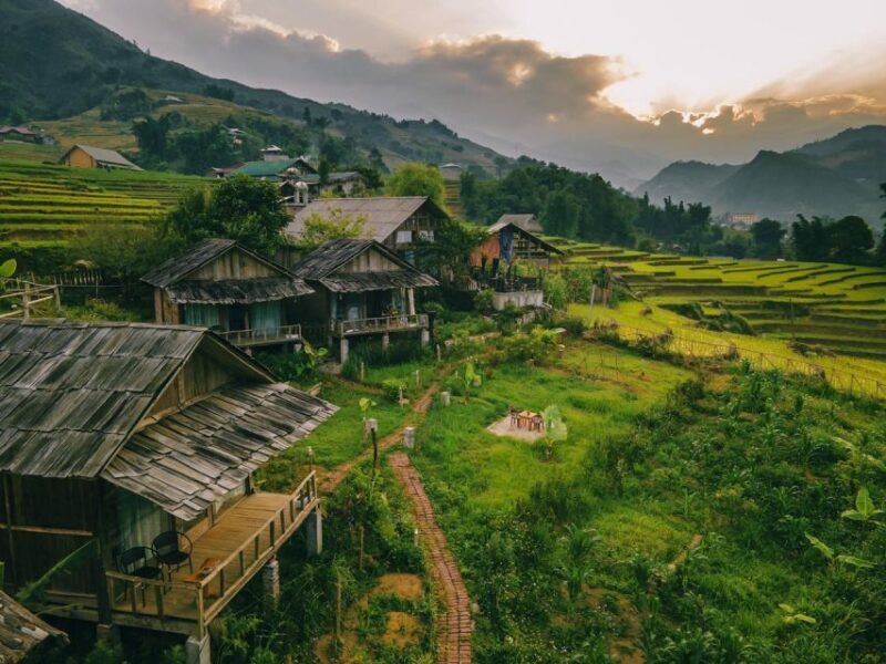 From Hanoi: 2-day Sapa luxury ethnic homestay tour - Authenticity and Cultural Highlights